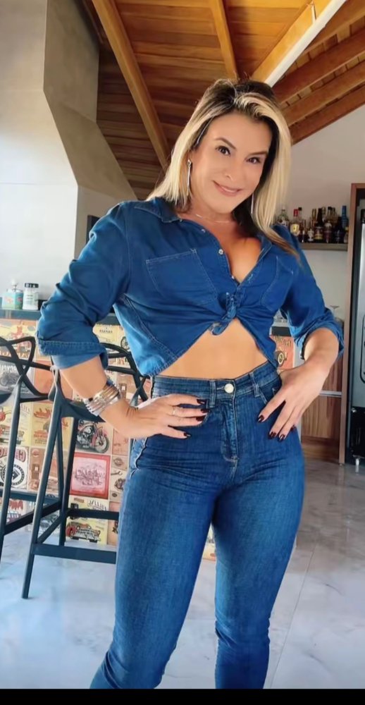 Adriana Gonçalves