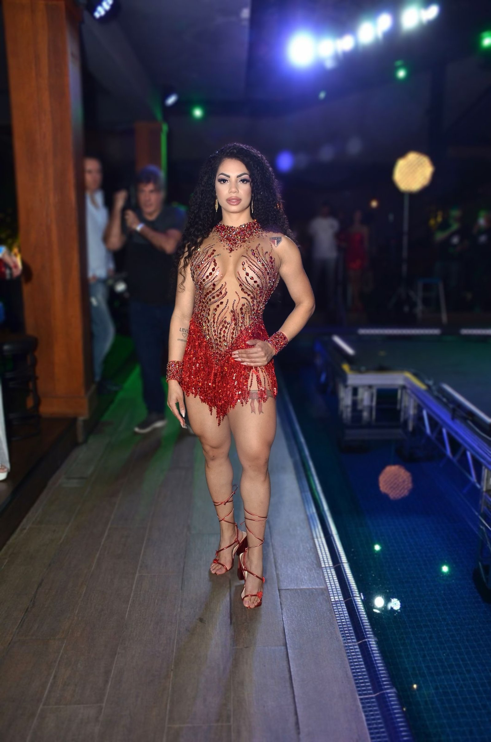 Facetune_03-10-2024-19-46-13